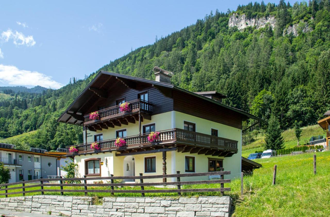 Ferienhaus Alpenrose Bruck an der Grossglocknerstrasse Exterior photo